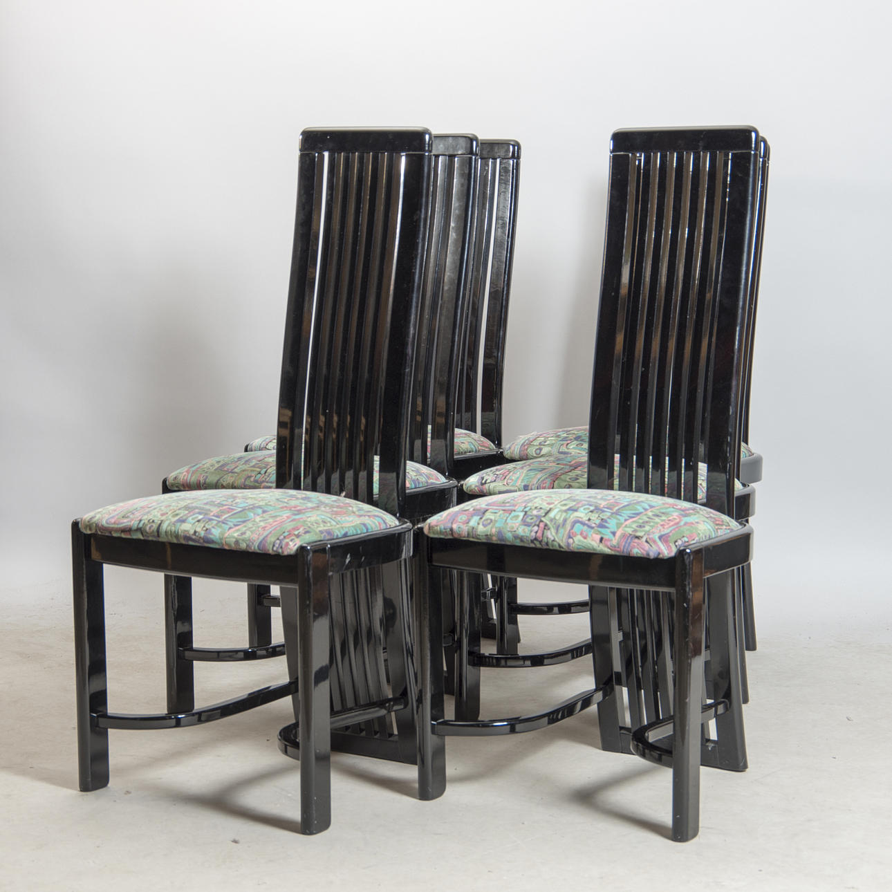 STOLAR, 6 stycken, svartlackerade, Tyskland.