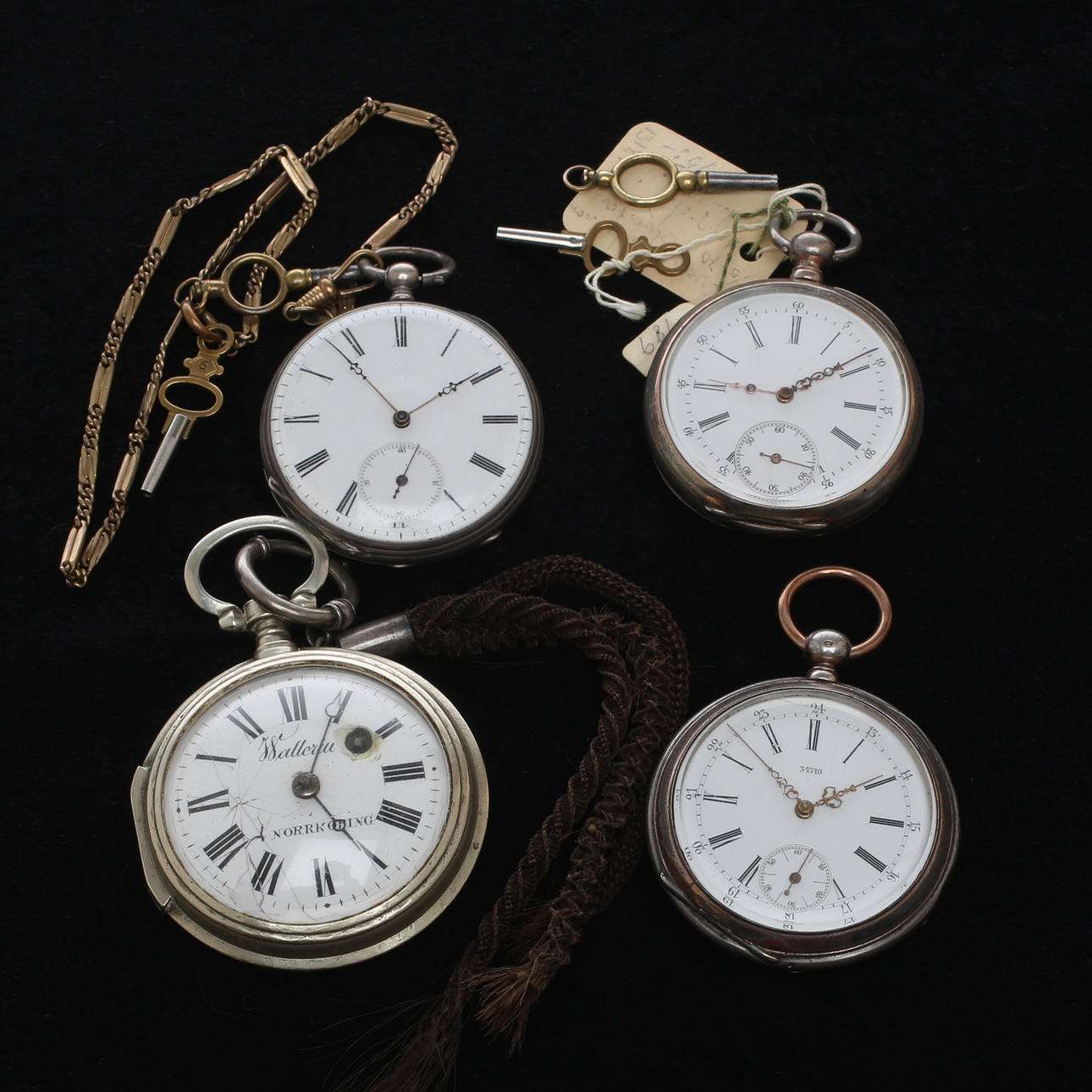 FICKUR, 4 st, nyckeldragare, boetter delvis av silver, 1800/1900-tal.