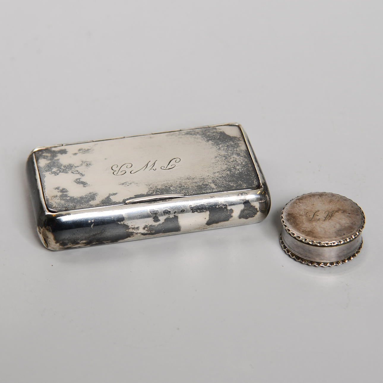 SNUSDOSOR, 2 st, silver, 1900-tal.