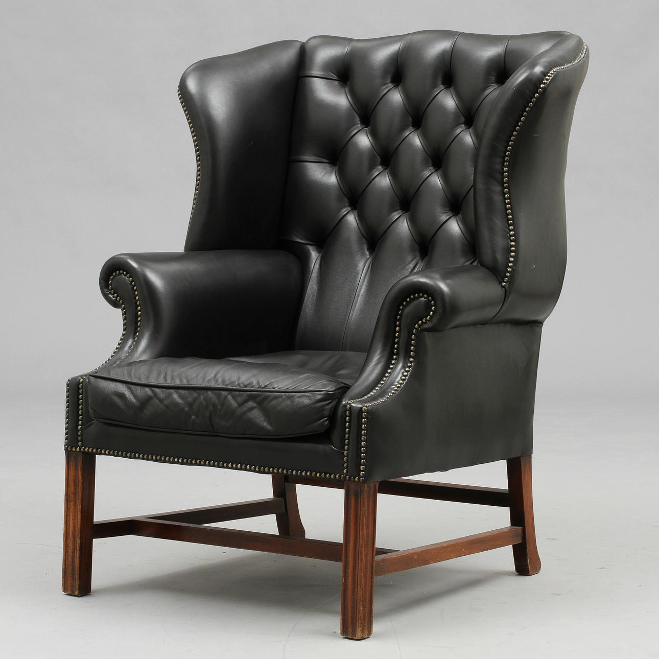 ÖRONLAPPSFÅTÖLJ, 1900/2000-tal.