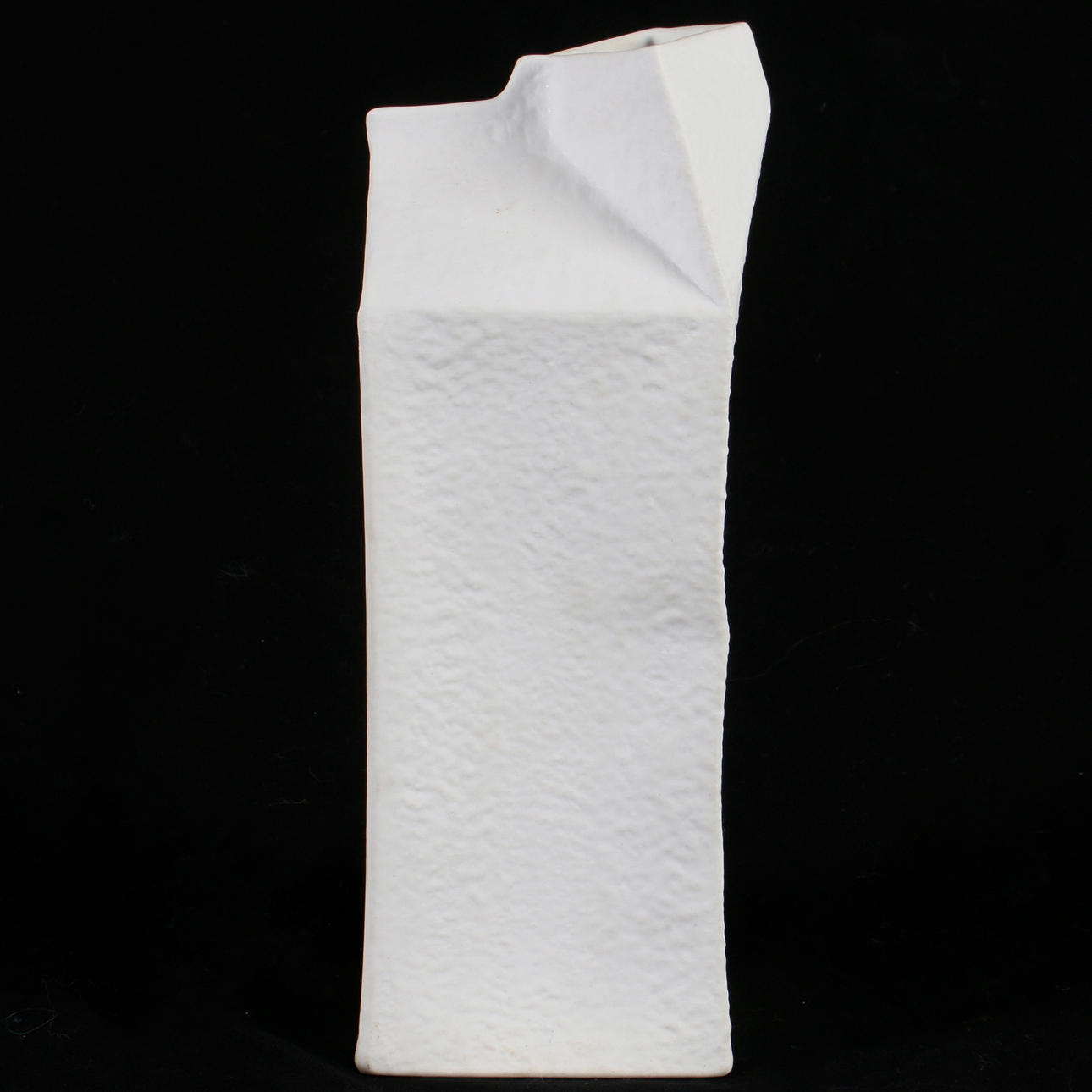 VAS, porslin, "mjölkförpackning", Tapio Wirkkala, Rosenthal studio.