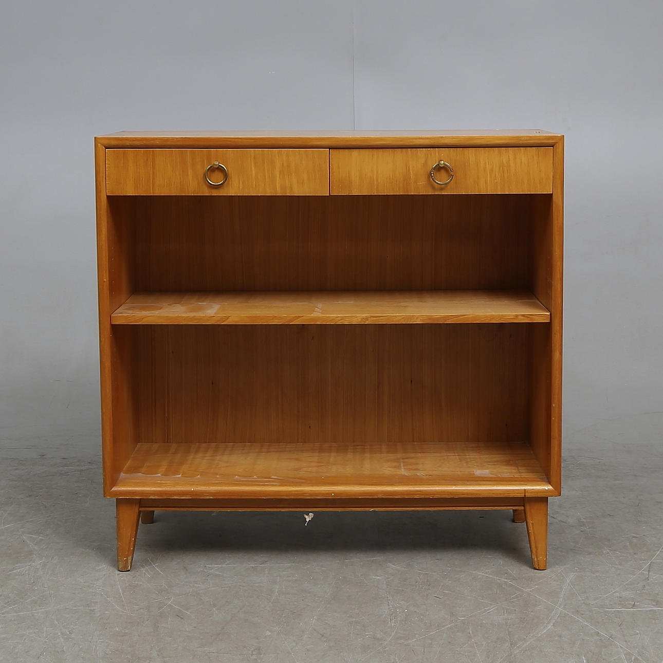 BOKHYLLA, 1900-talets mitt.