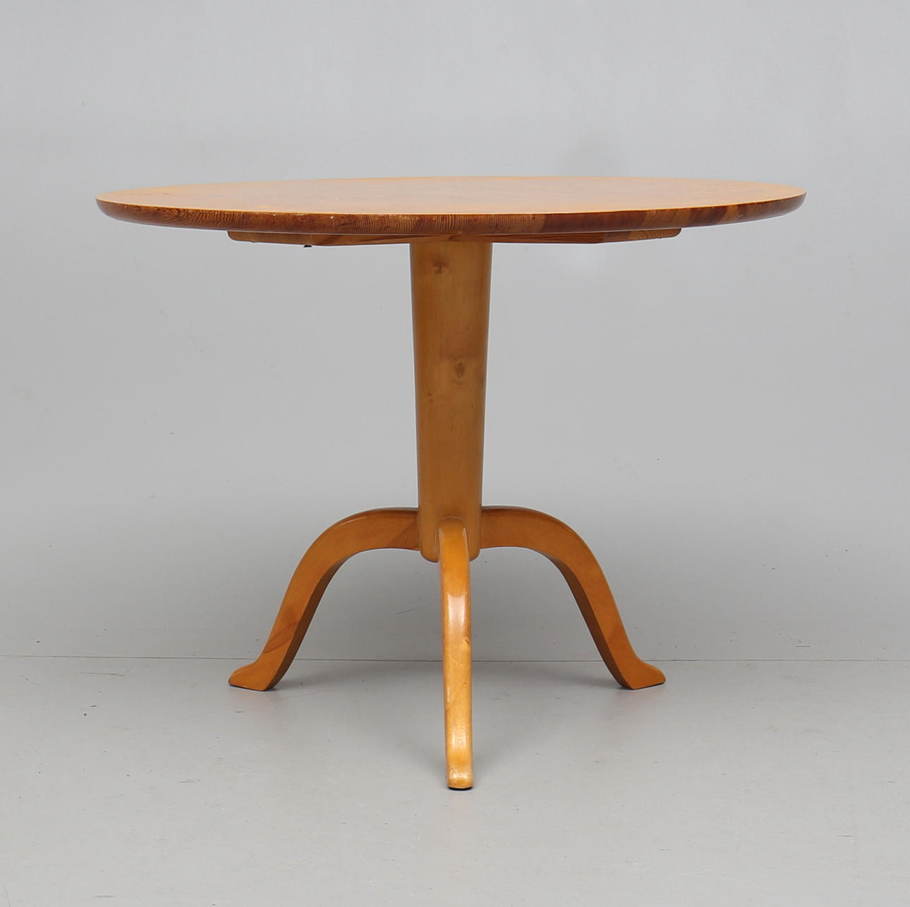 PELARBORD, 1900-talets mitt.