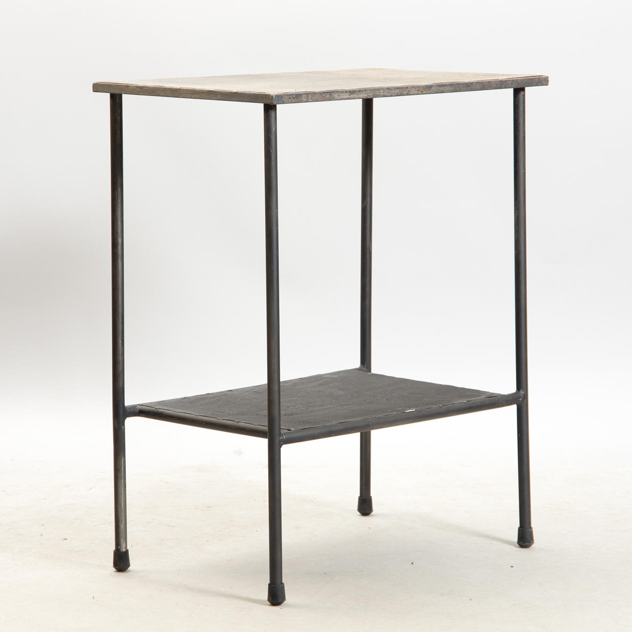 PLANTERINGSBORD, målad metall, industridesign.