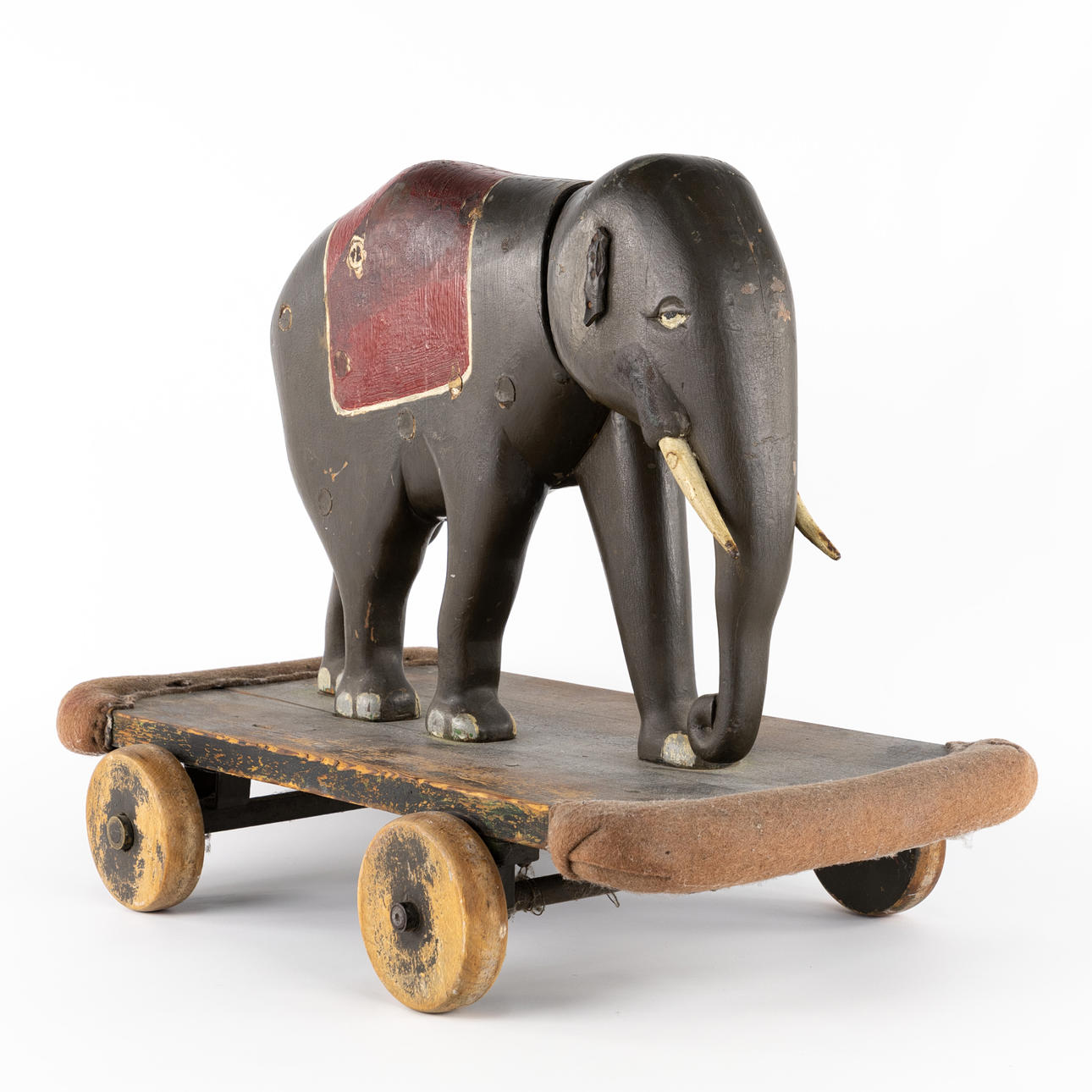 LARGE PULL TOY. Elephant, early 20th century.