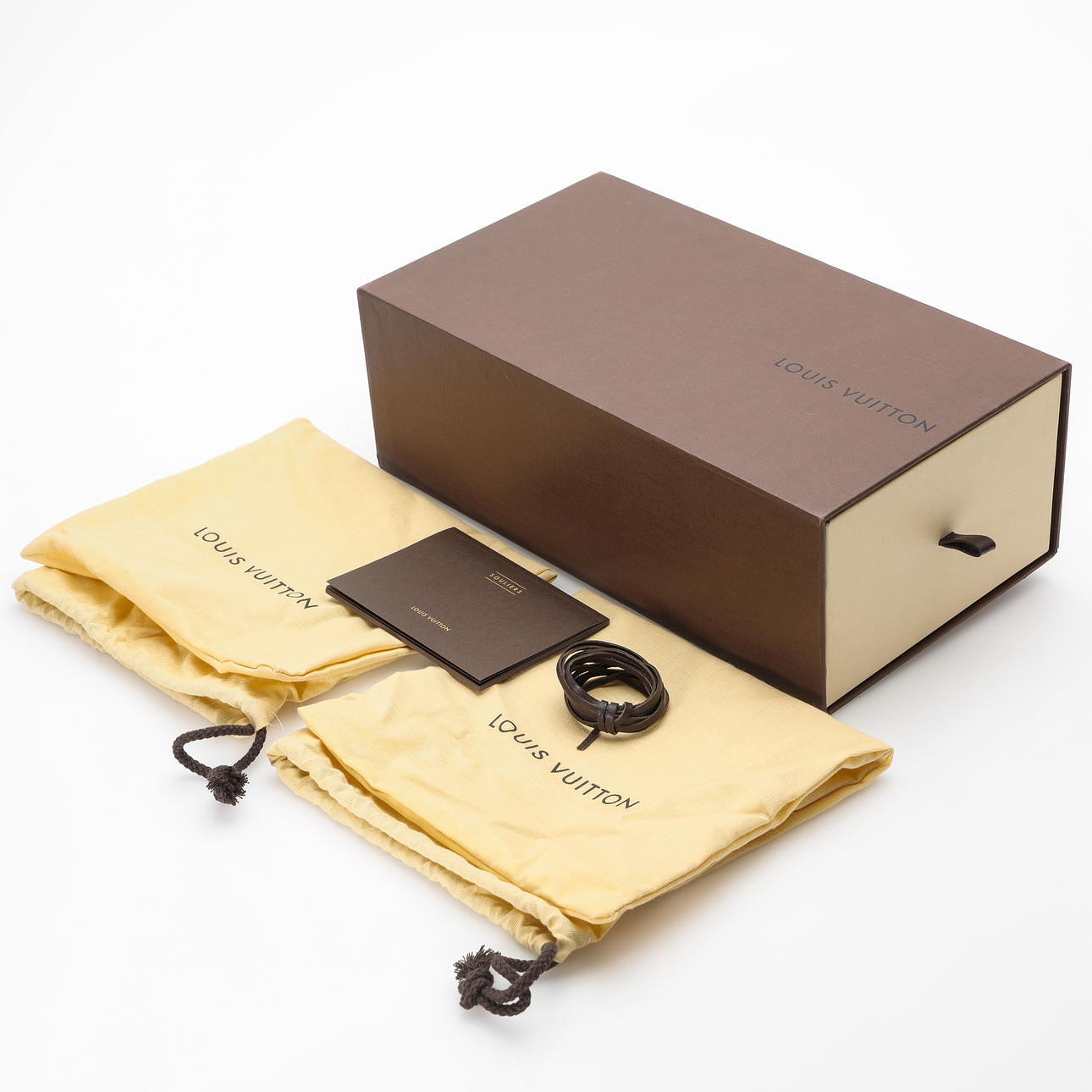 LOUIS VUITTON. Box/drawer with dustbag.