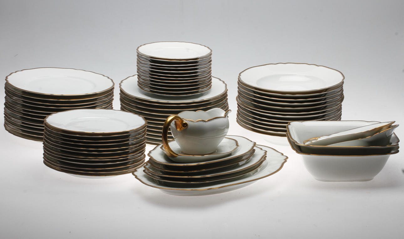 MATSERVIS, 70 delar, porslin, Paul Muller selb, Babaria, Tyskland.