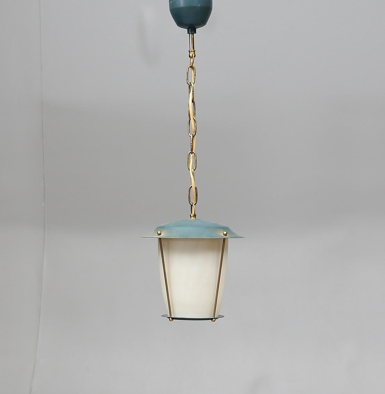 TAKLAMPA, 1900-talets mitt.