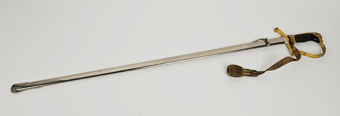 SABRE WITH PORTEPÉE, Sweden, m/1899.