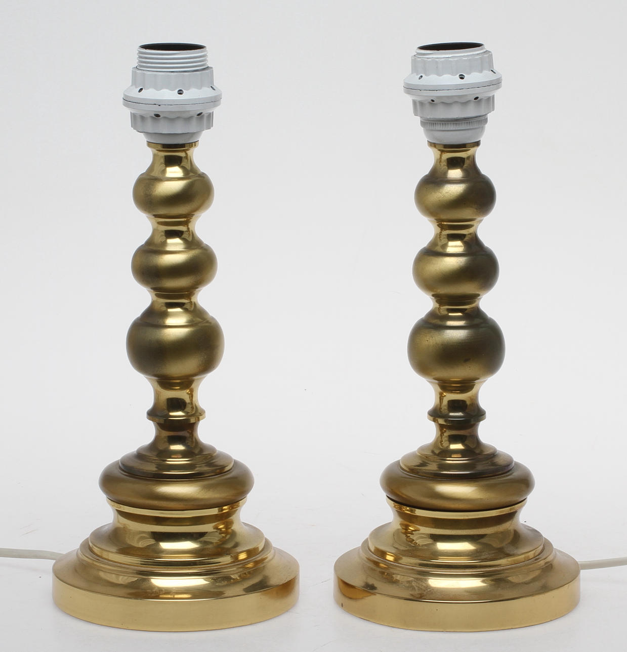 BORDSLAMPOR, 1 par, metall, 1900-talets senare hälft.