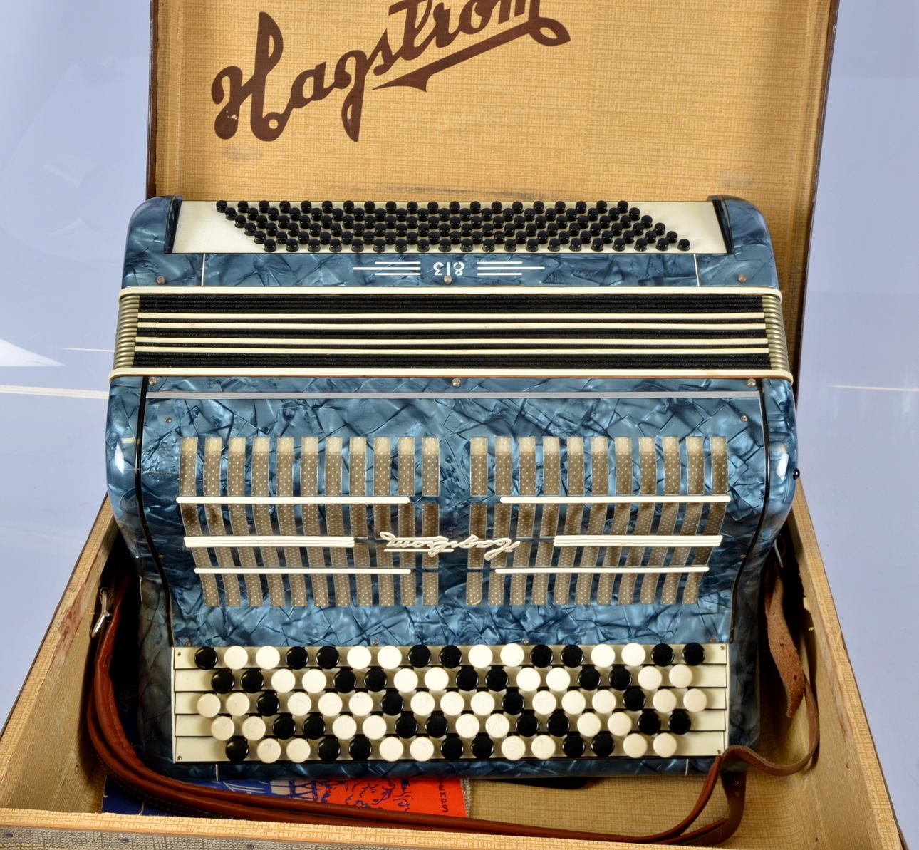 KNAPPDRAGSPEL, Hagström 813.