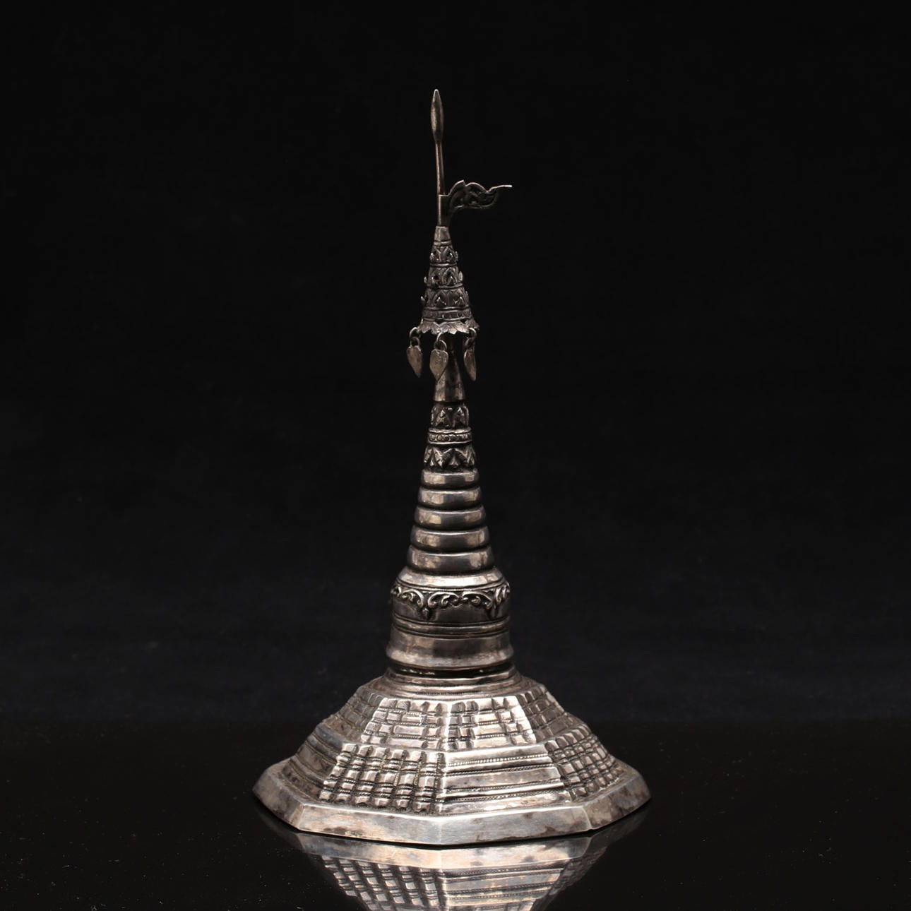 TEMPELTAK i silver, Burma, märkt 95/Silver Burma.