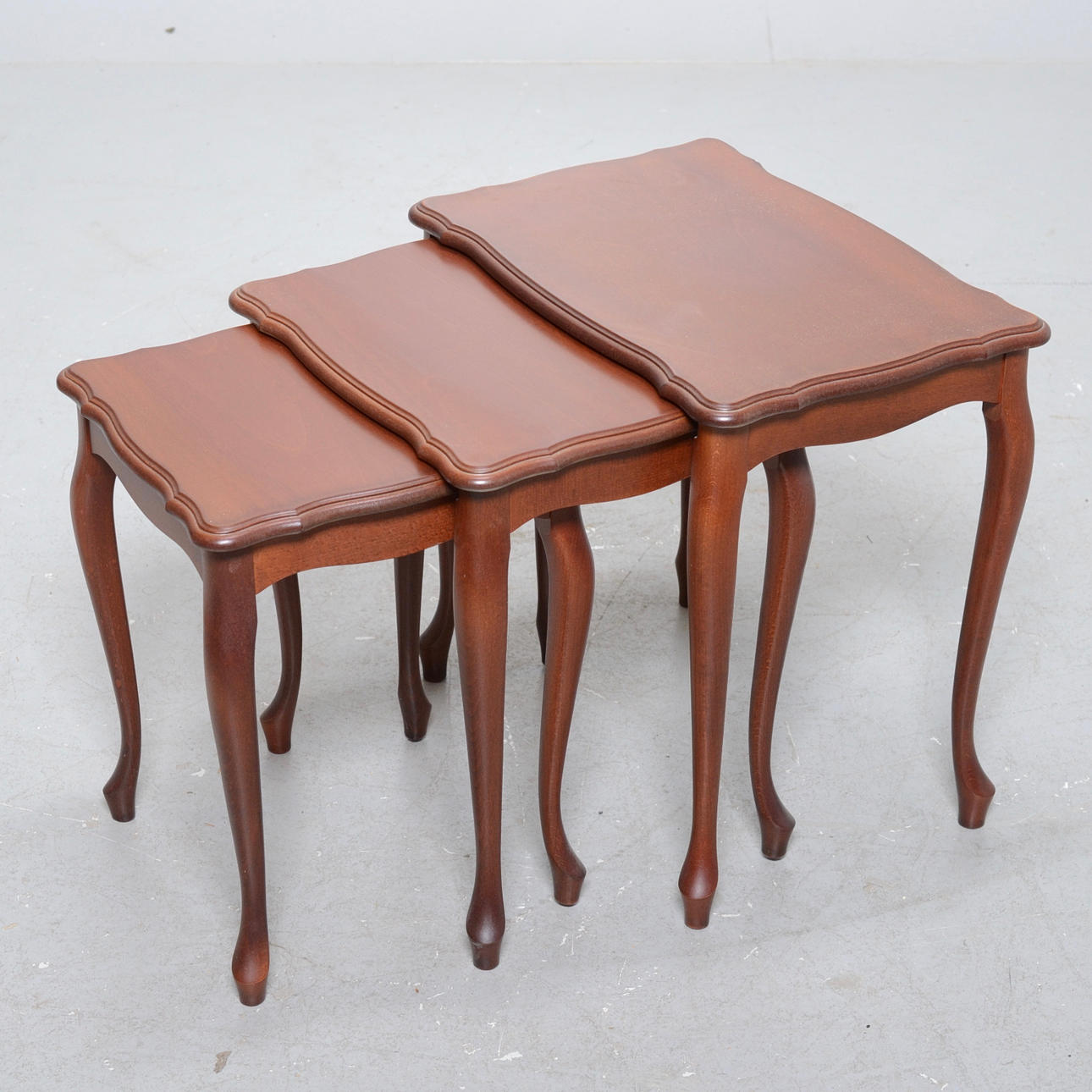 SATSBORD, ROKOKOSTIL.