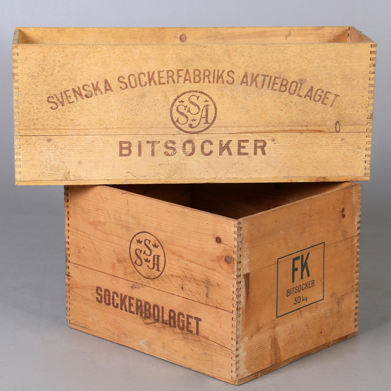 TRÄLÅDOR, 2 st. Sockerbolaget, 1900-tal.