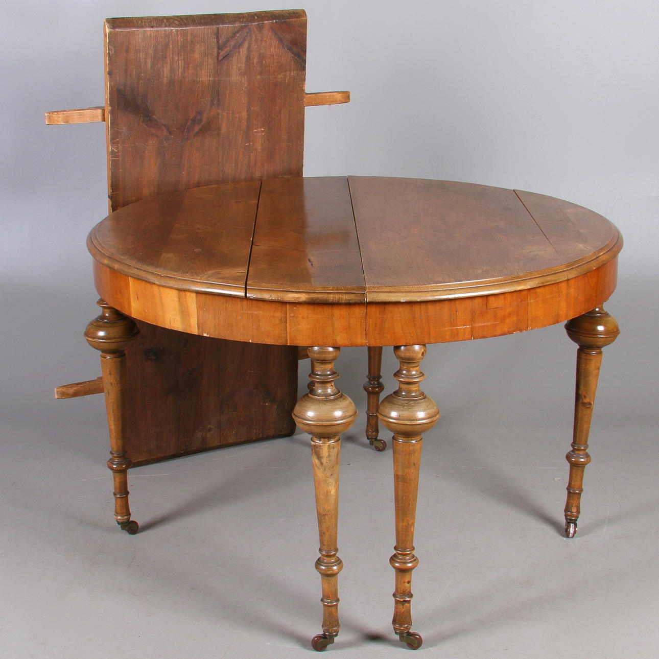 HALVMÅNEBORD, ett par, samt iläggsskiva, furu, nyrenässans, 1800-tal.