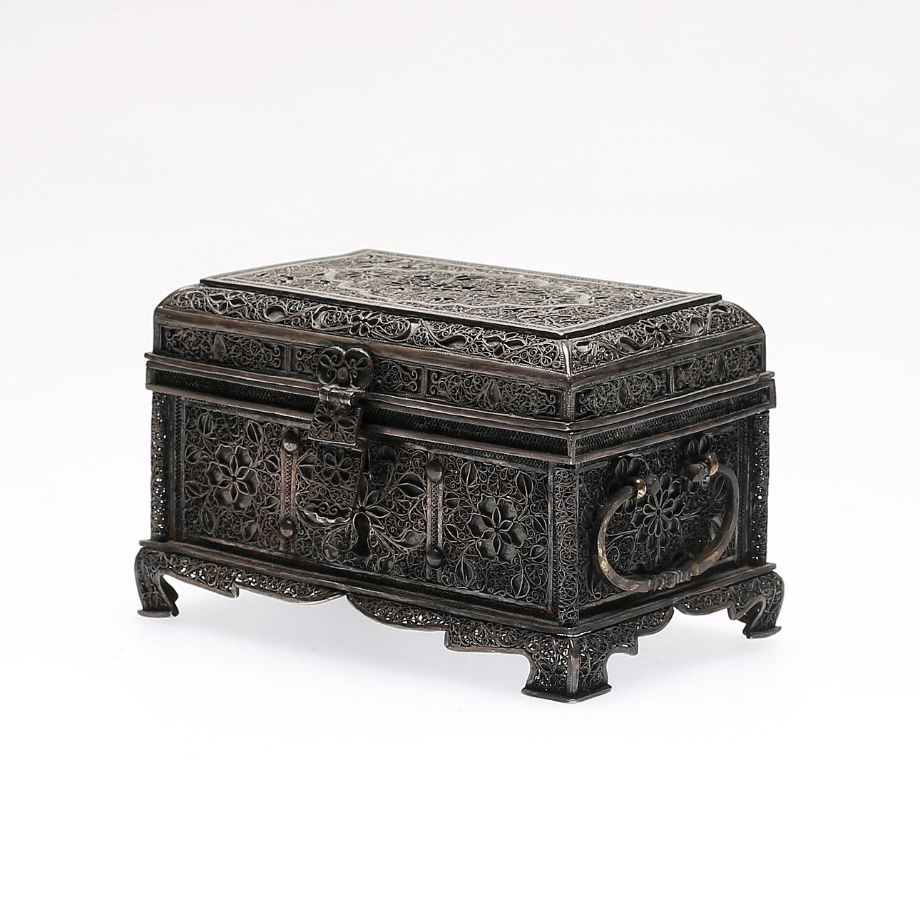 SKRIN, silver, Holländsk importstämpel, omkring år 1900. Total vikt ca 844 g.