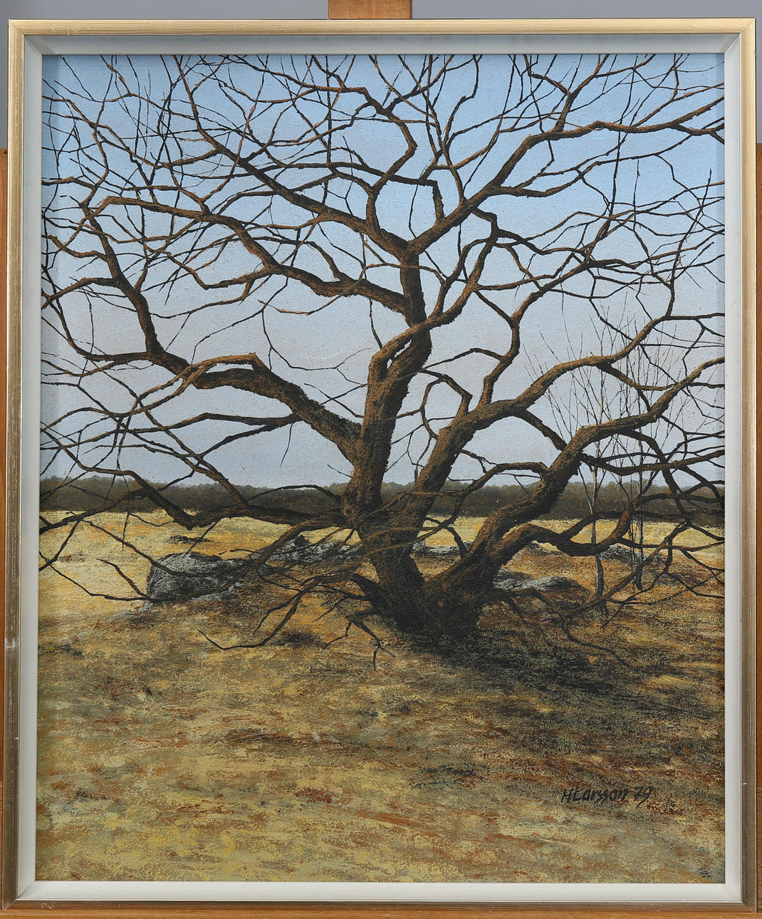 HELENA LARSSON. Olja på pannå, Trädstam, signerad H Larsson, daterad -79.