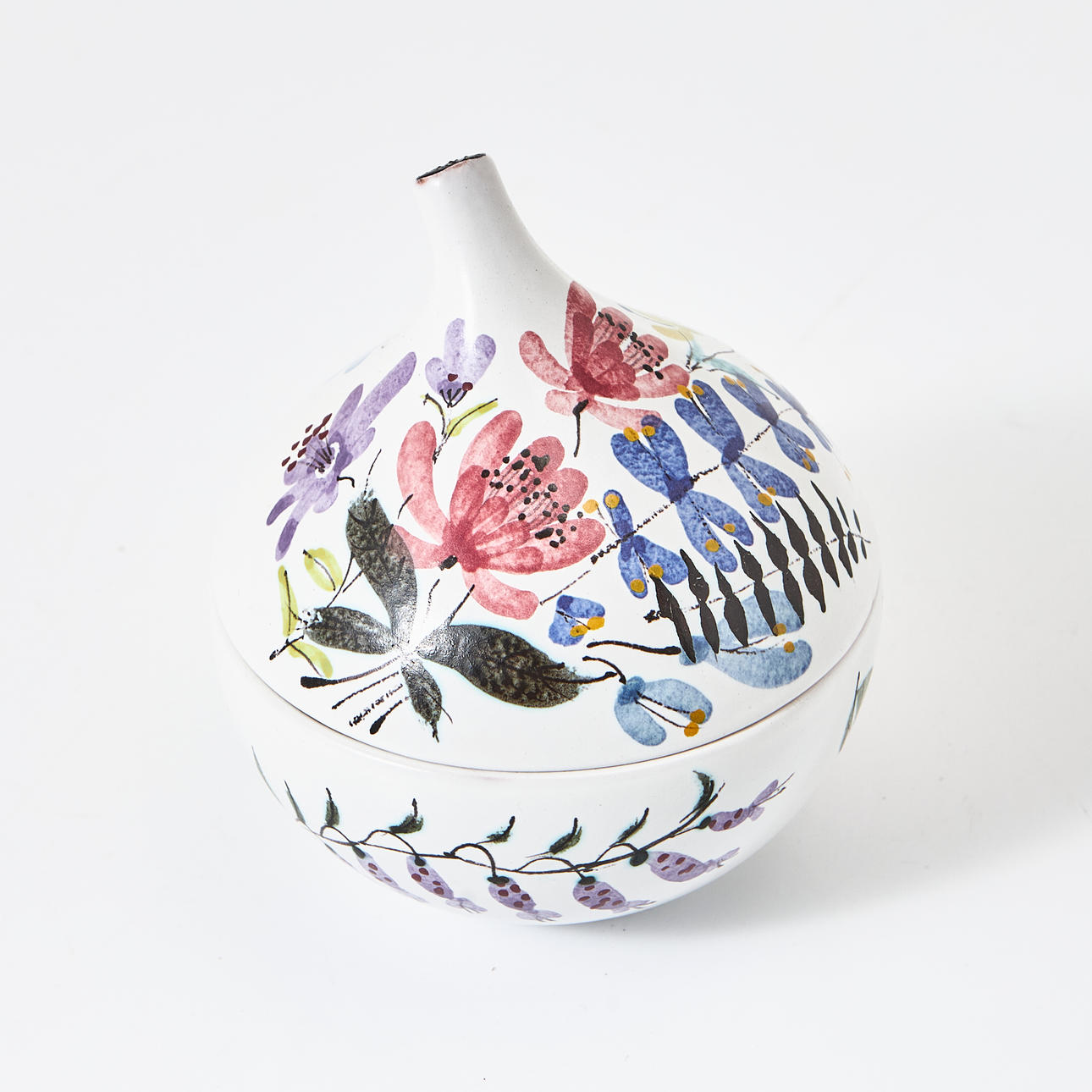 STIG LINDBERG. bowl with lid, hand-painted, Gustavsberg, marked on the ...