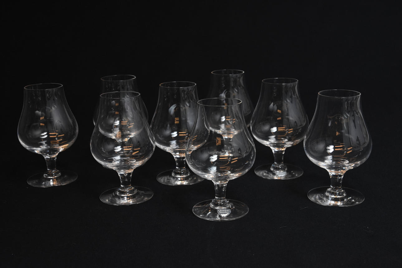 COGNACSKUPOR, 8 st Orrefors.