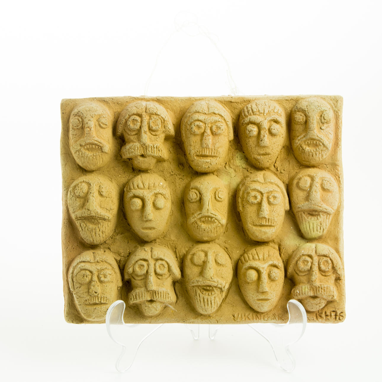 RELIEF, terracotta, "Vikingar", signerad KH -76.