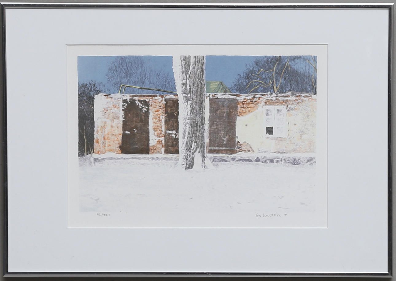 BO HULTÉN. Landskap med trä och hus. Färglitografi. Signerad och daterad -95. Numrerad 46/225.