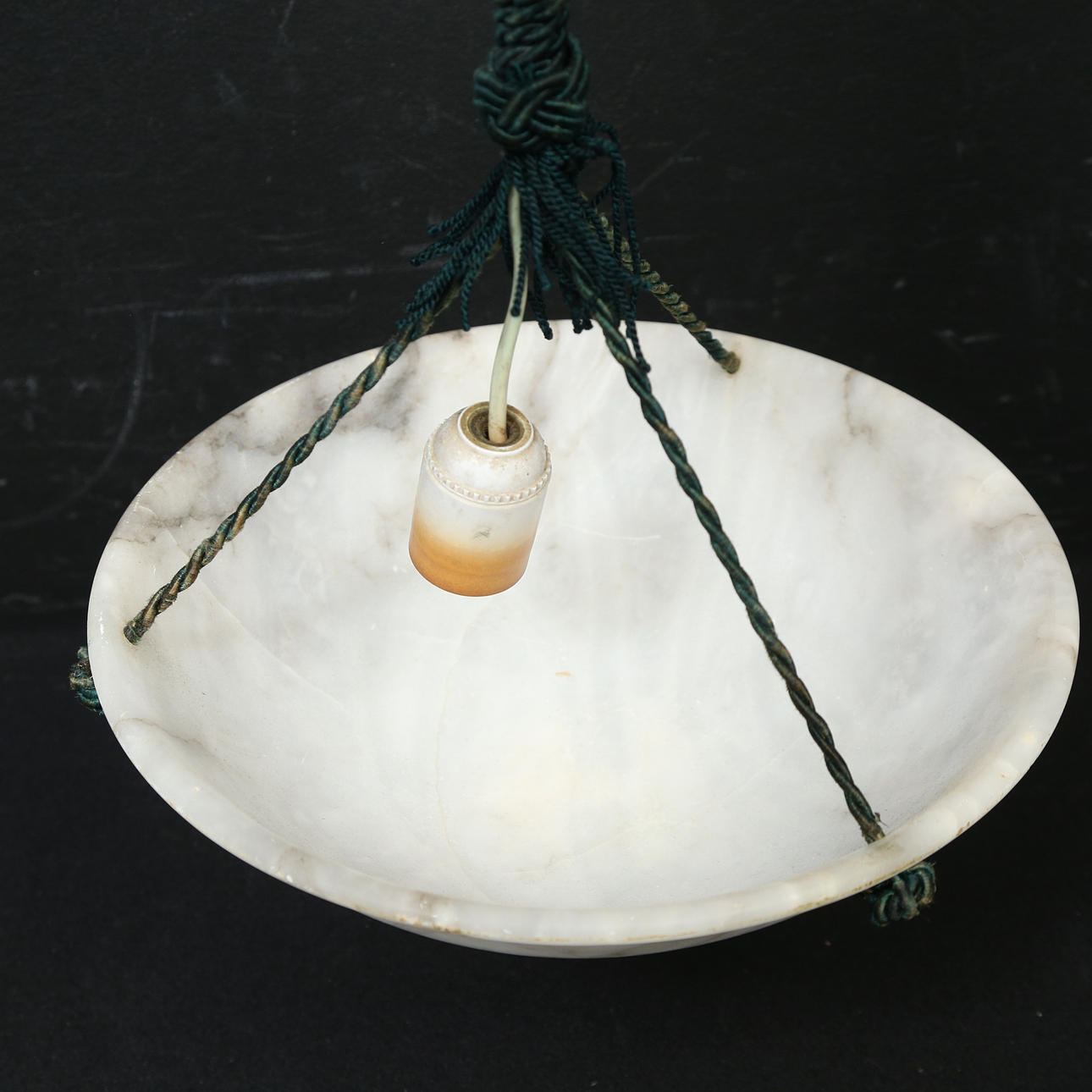 TAKAMPEL, alabaster, 1930-tal.