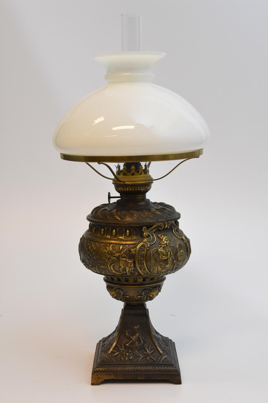 BORDSFOTOGENLAMPA, 1900 talets början.