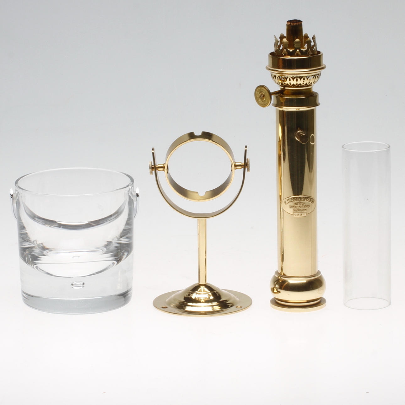 SKEPPSLYKTA, E.S Sörensen, Danmark samt ISHINK, "Pippi", Orrefors, 19/2000-tal.