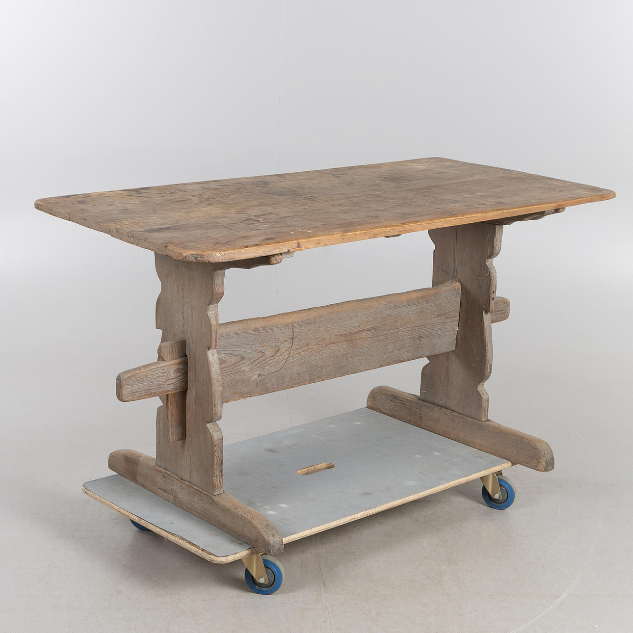 TRESTLE TABLE, folk art, 19th century.