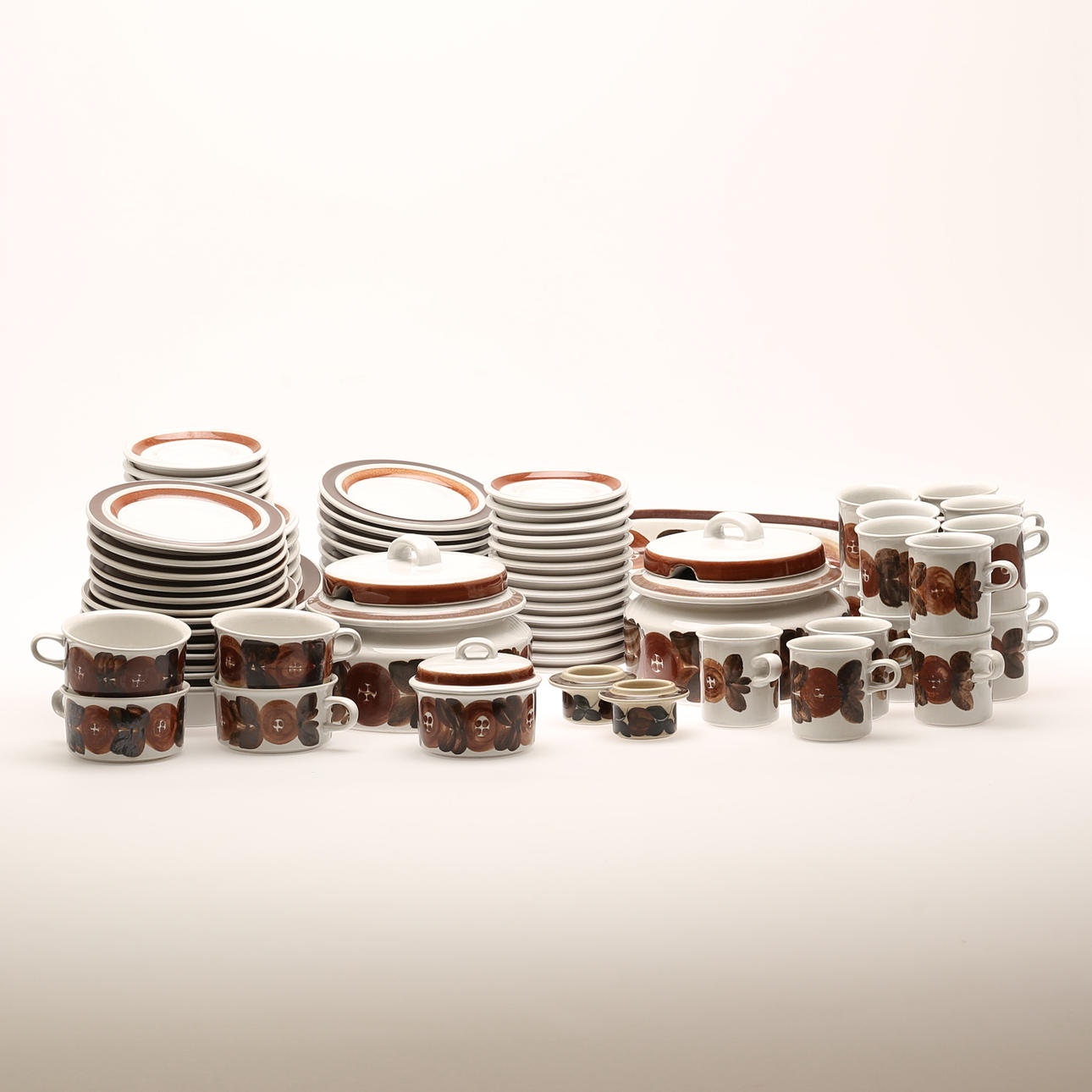 MAT OCH KAFFE/TESERVIS, 57 delar, porslin, Ulla Procope, Arabia.