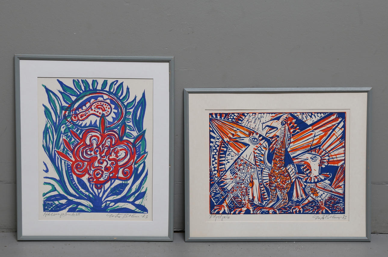 GÖSTA BOHM. 2 st. "Fågelgala" och "Hälsingebukett", färglitografi. Signerade och daterade -73.