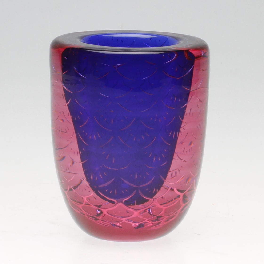 VAS Glas, ariel, Micke Johansson, Pukeberg. Signerad och daterad 2003.