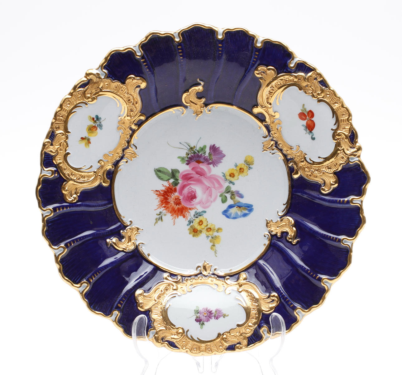 SKÅLFAT, rokokostil, Meissen, 1924-1934.