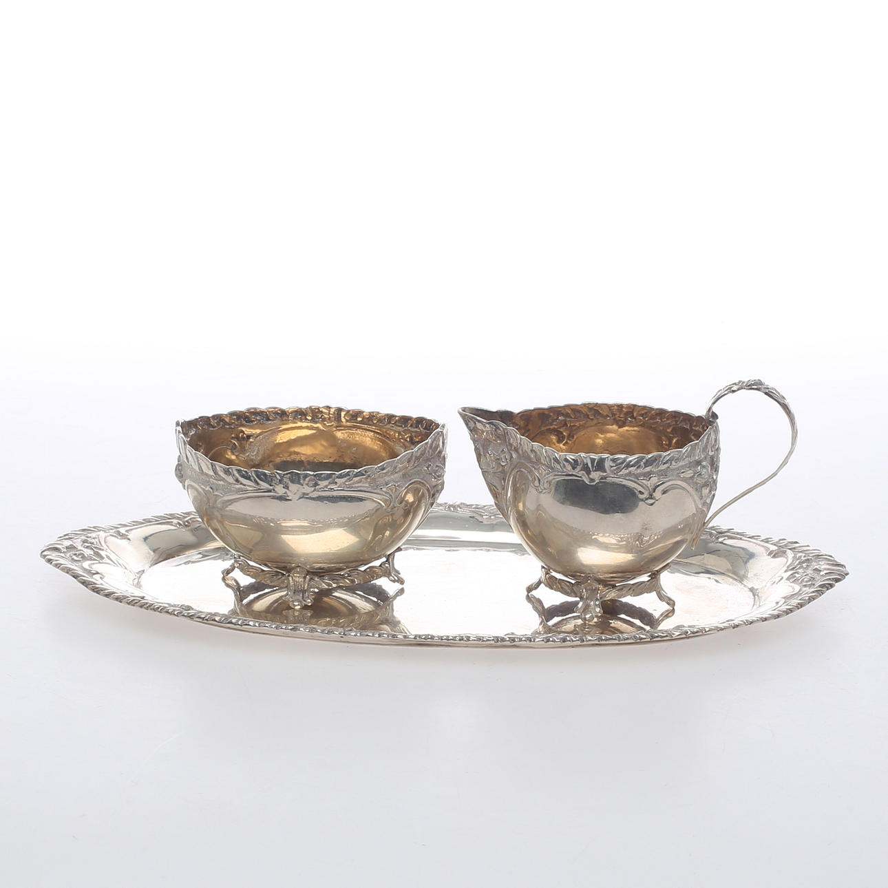 GRÄDDKANNA, SOCKERSKÅL samt BRICKA, silver, svensk import, 1900-tal.