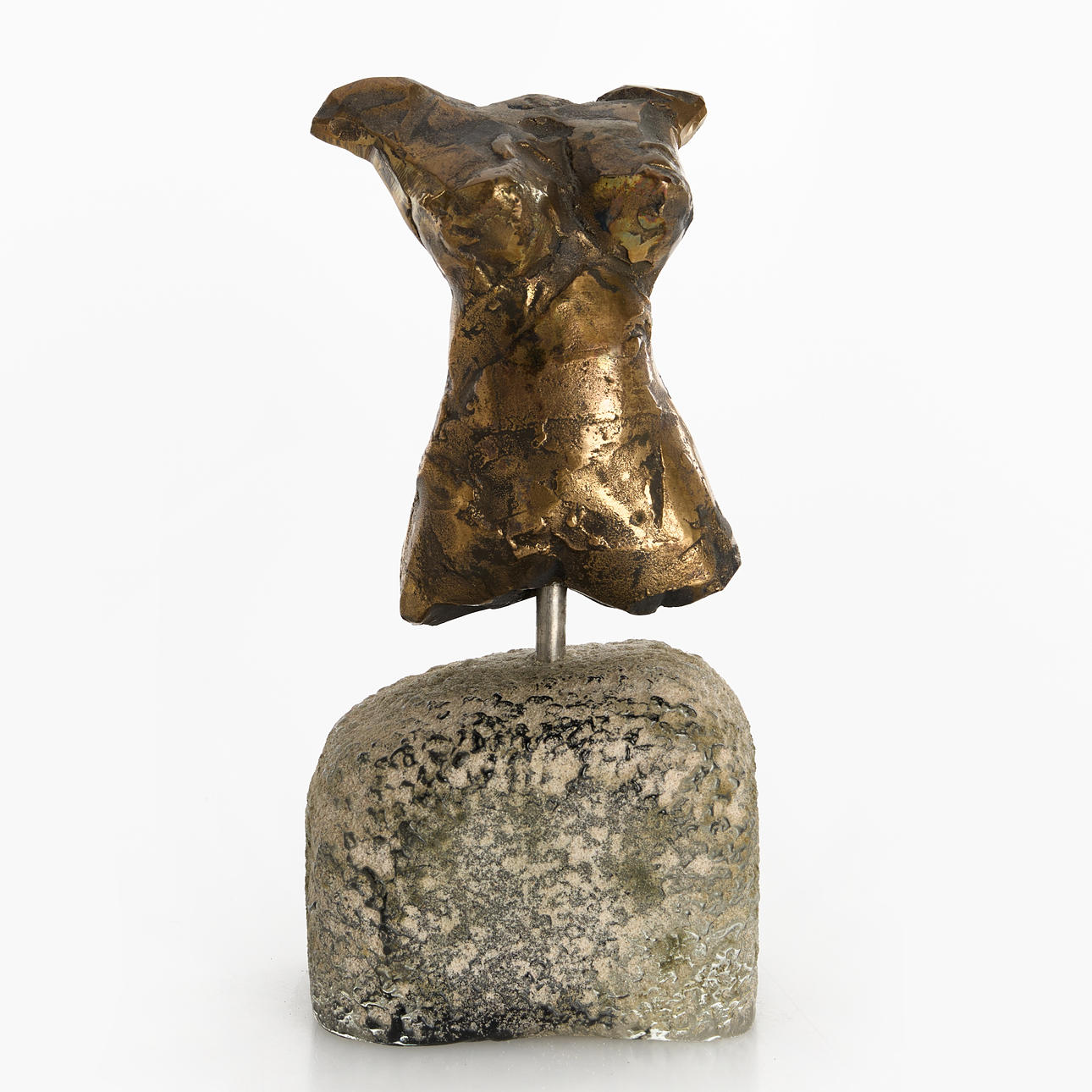 OKÄND KONSTNÄR. Skulptur, torso, brons, på sockel av gjutet glas