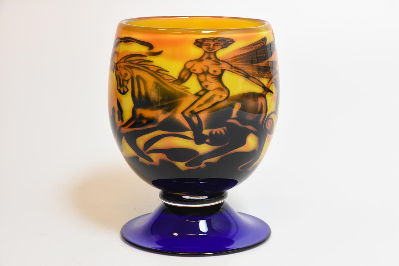 ASTRID GATE. graal unik, signerad, daterad -95.