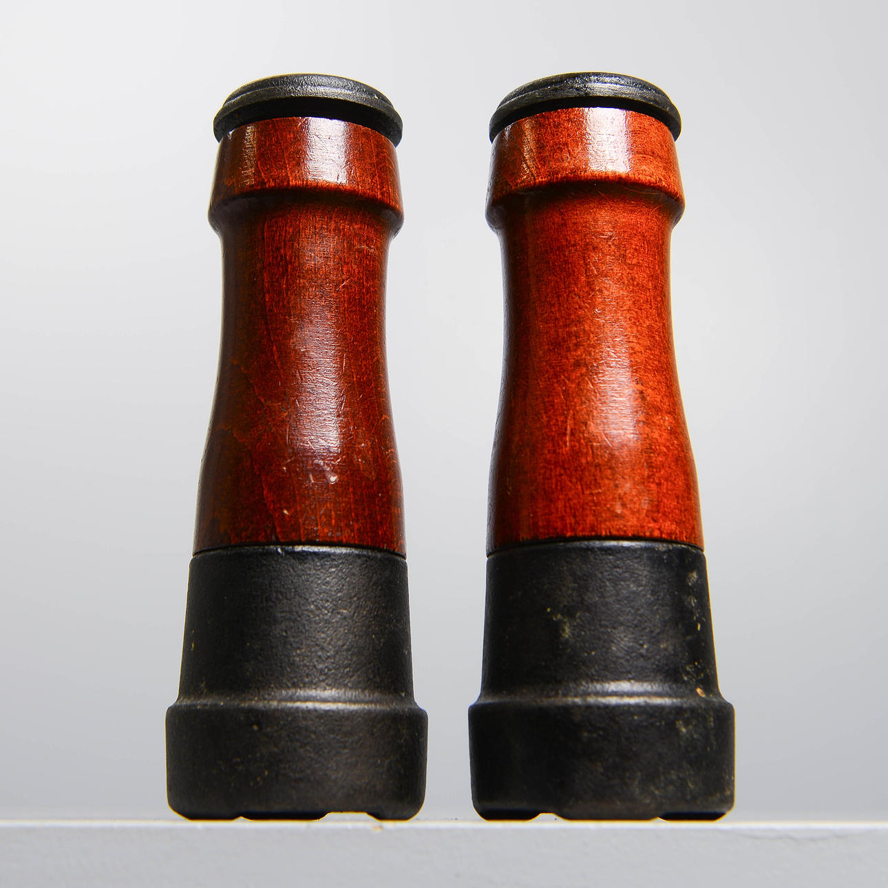 SALT & PEPPARKVARN, ett par, Skeppshult