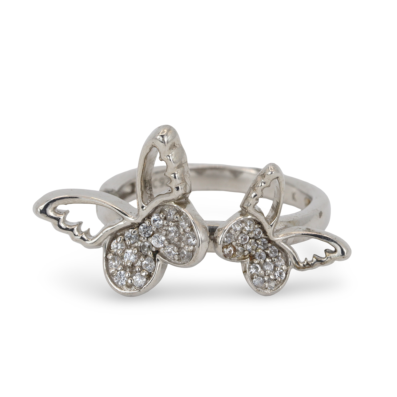 RING I SILVER, FJÄRIL.