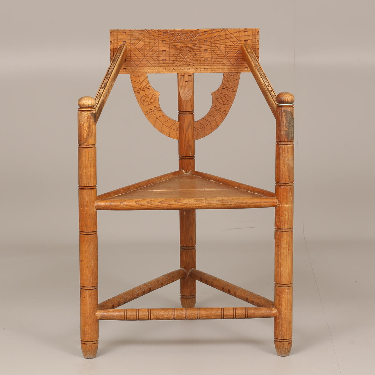 MUNKSTOL, ek, 1900-talets första hälft.