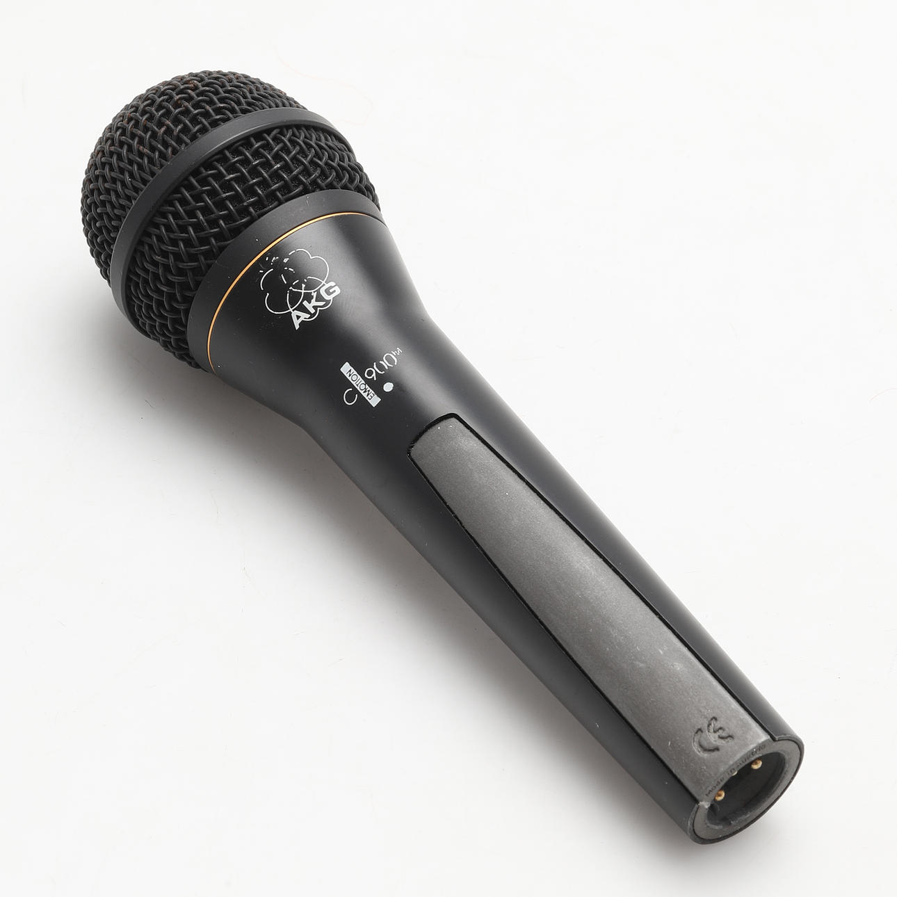 MICROPHONE, AKG C900M Emotion.