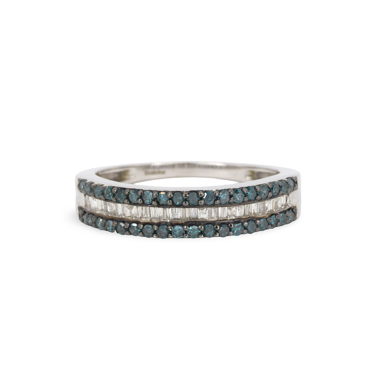 RING I 9KT GULD MED FANCY BLUE-DIAMANT.