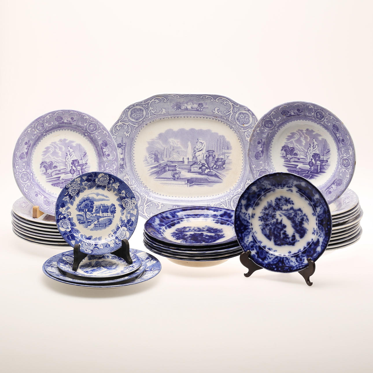 SERVISDELAR, 33 delar, Gustavsberg och Rörstrand.