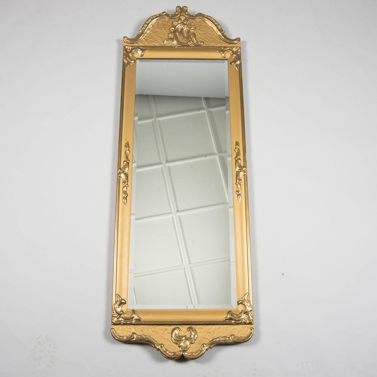 SPEGEL, förgylld, fasettslipat glas, 1900-tal.