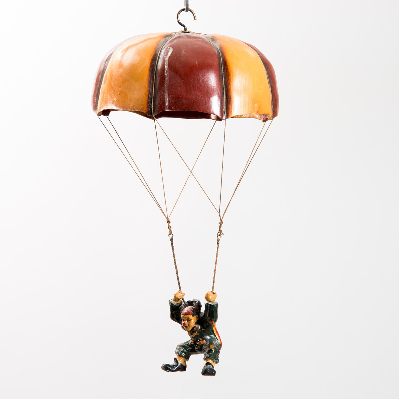 MOBIL, fallskärmshoppare, konstmassa.