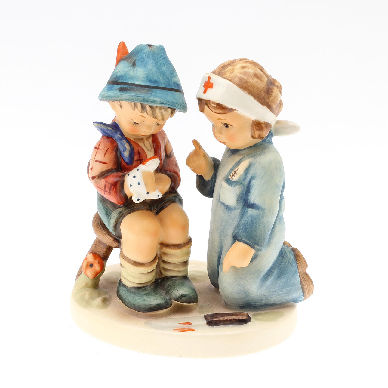 FIGURINER, 15 st samt VÄGGDEKOR, keramik, Goebel.