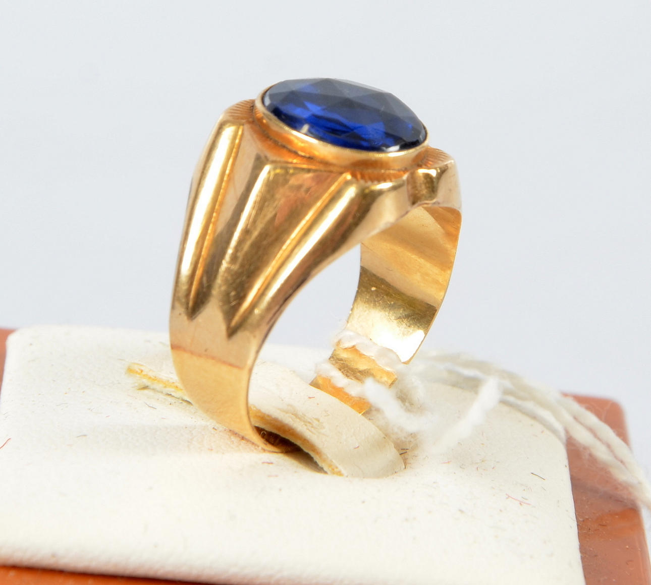 KLACKRING, 18K.