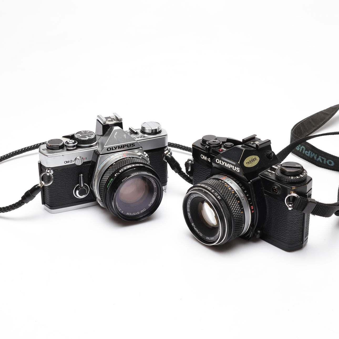 CAMERAS, 2 pcs, Olympus OM-4 and Olympus OM-2N.