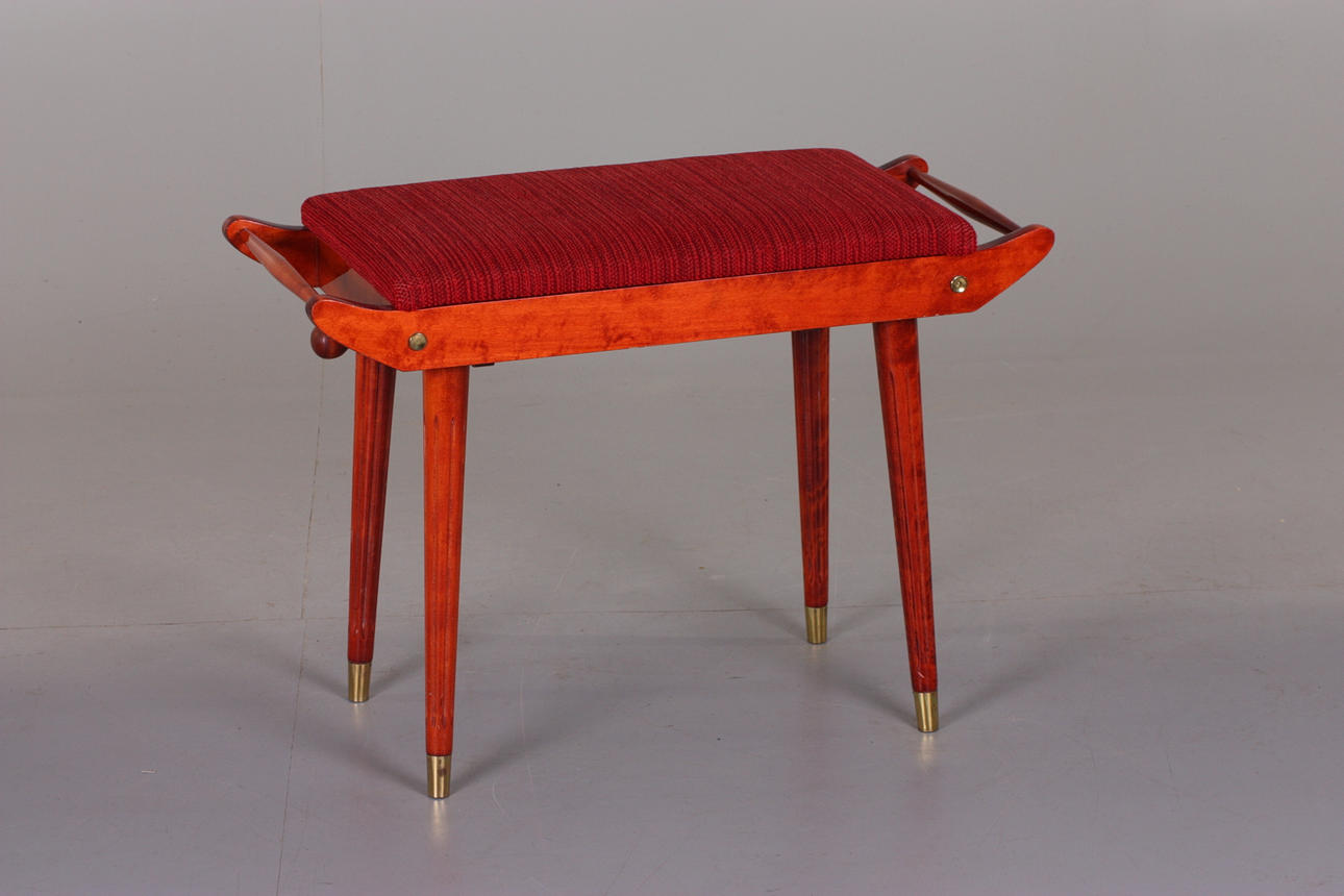 PALL, ställbar, H. Krohns Snickerier, Nässjö.