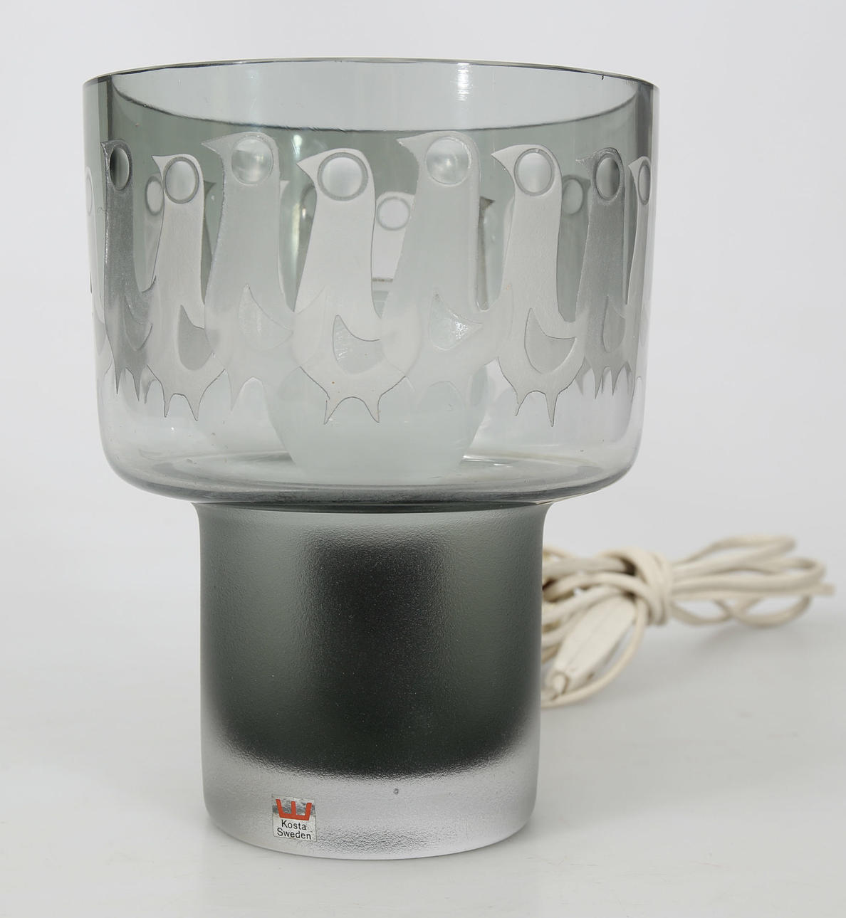 BORDSLAMPA, glas, Kosta.