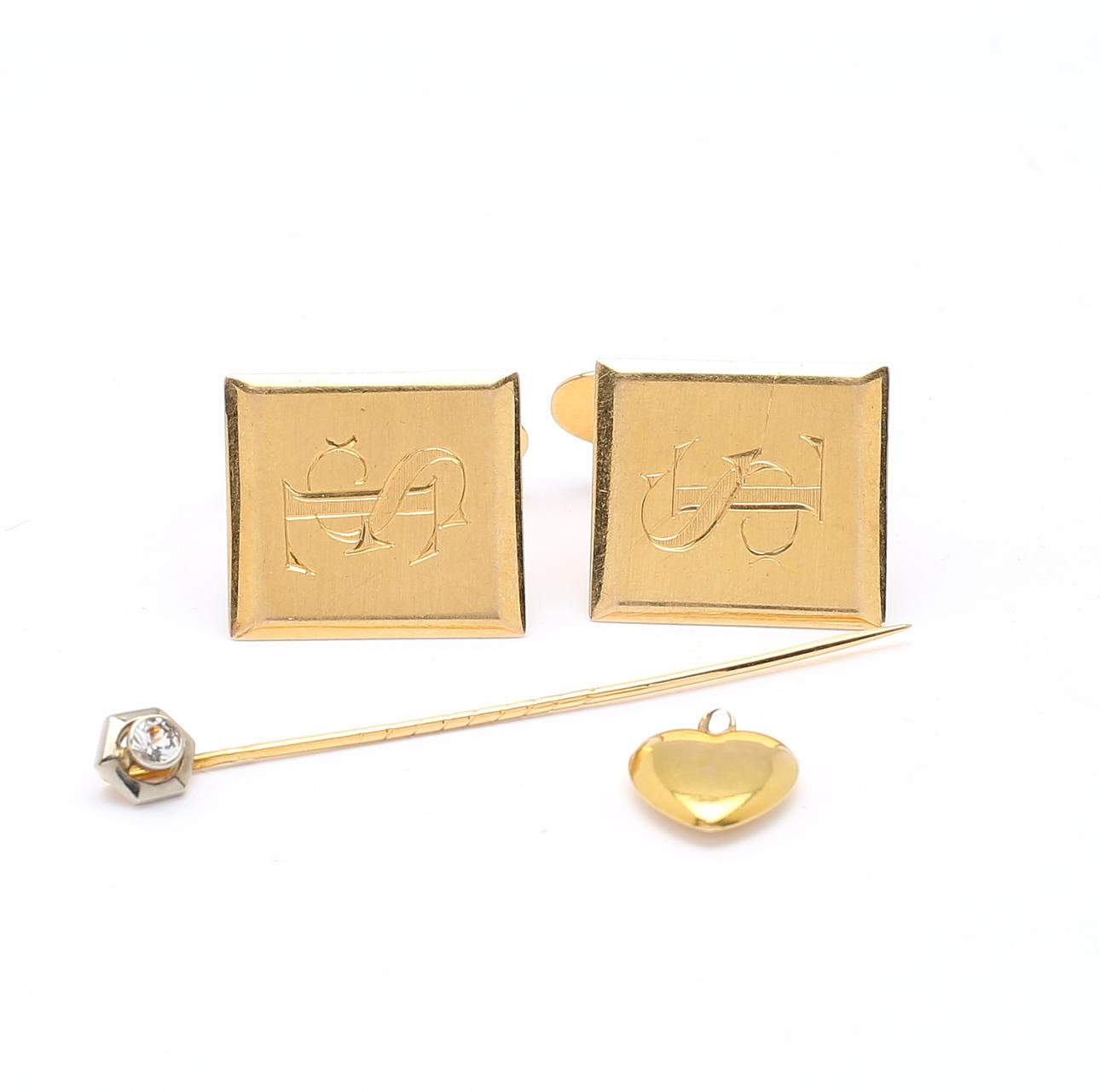 SMYCKEN 18K. Totalvikt ca 12,8 g.